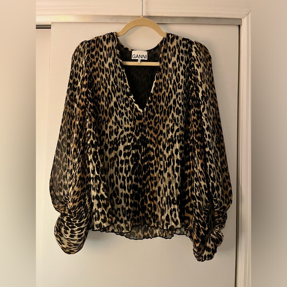 Ganni leopard print blouse